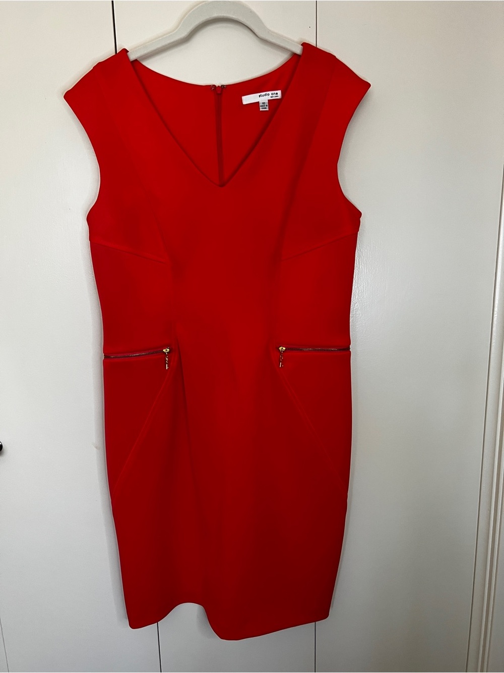Studio One Vibrant Red Orange Cap-Sleeve Sheath Dress with Zip Details